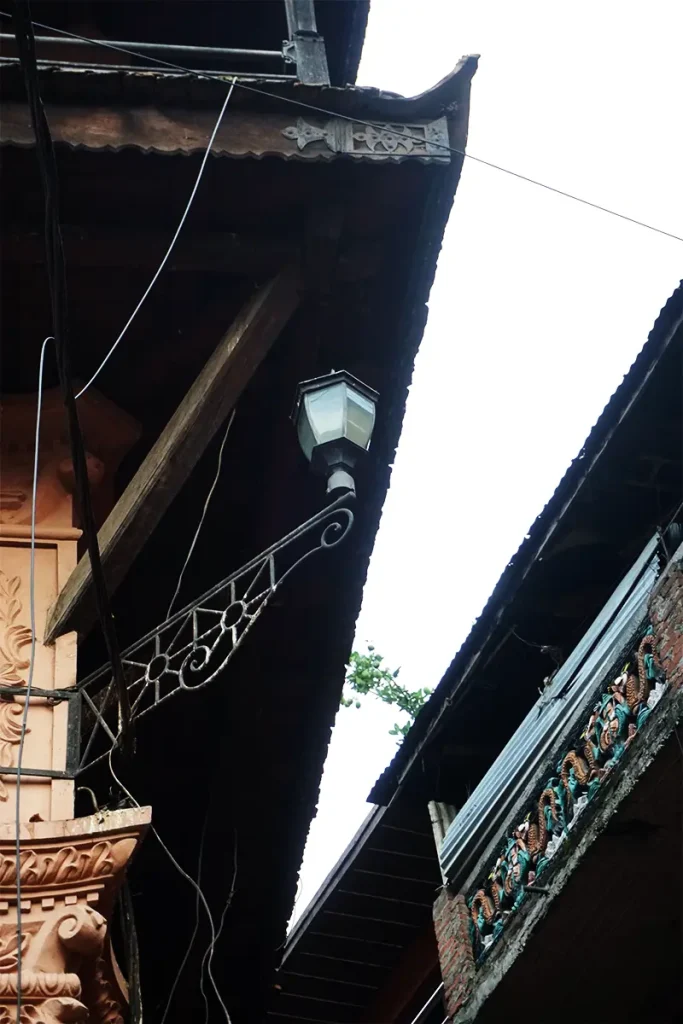 Cornice of Tony Hagen House